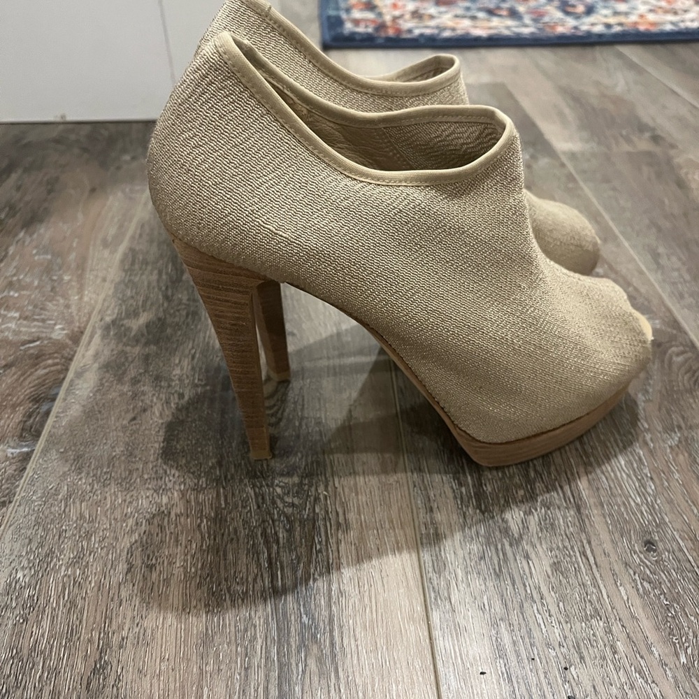 Coach Beige and Brown Wedge Sandals - Picture 14 of 15